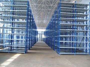 Défilement ligne par ligne lâche de cargaison de stockage d'usine de carton à usage moyen industriel de support